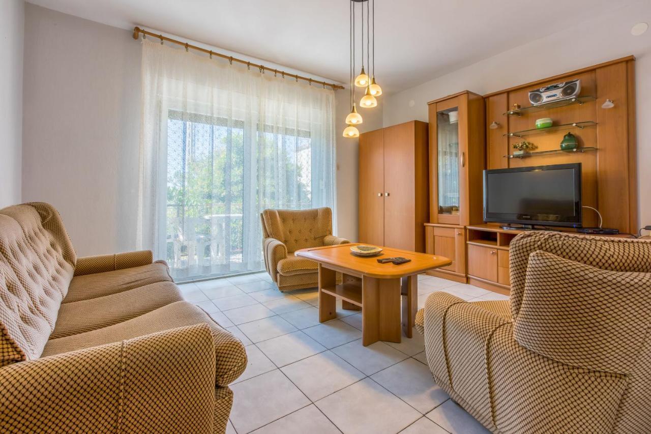 Apartment Eugen Цриквениця Екстер'єр фото
