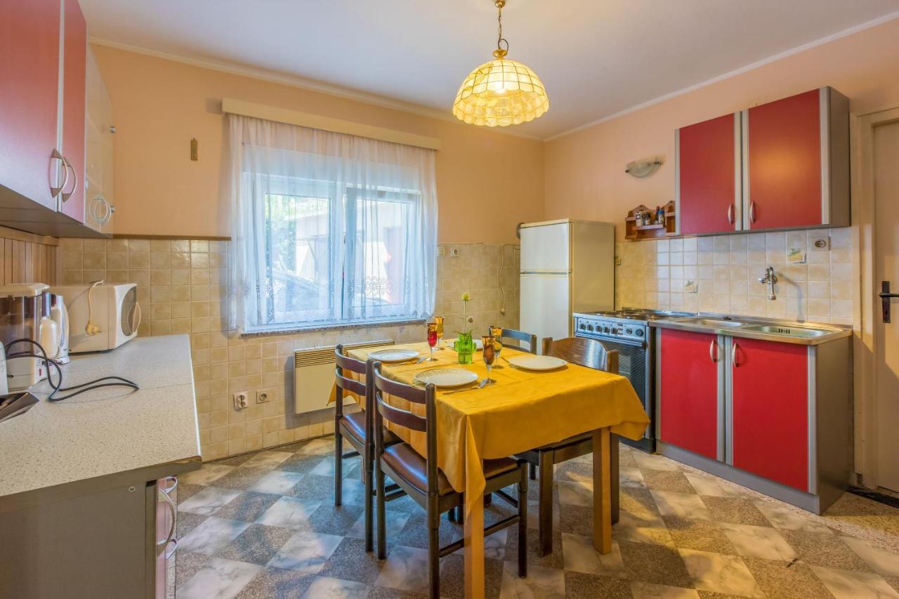 Apartment Eugen Цриквениця Екстер'єр фото