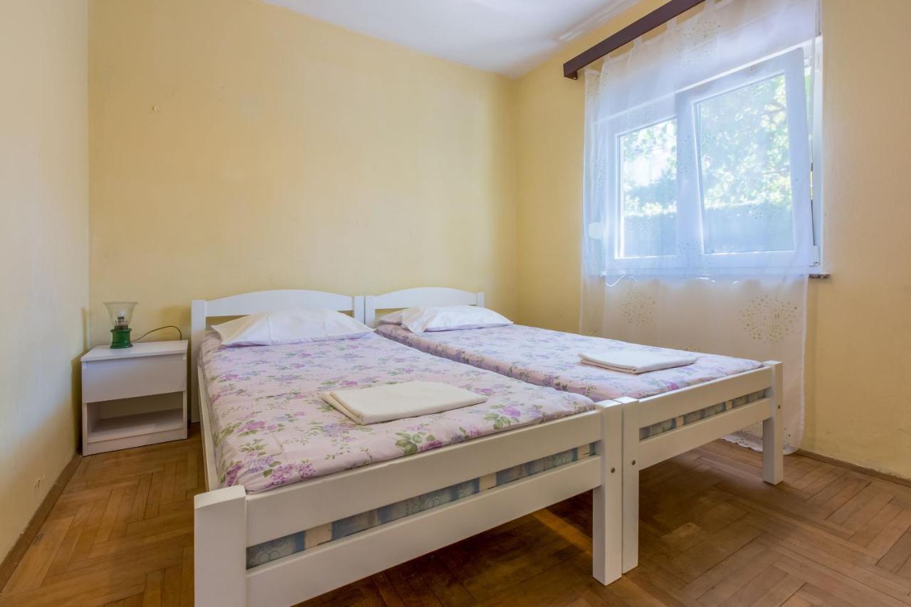 Apartment Eugen Цриквениця Екстер'єр фото