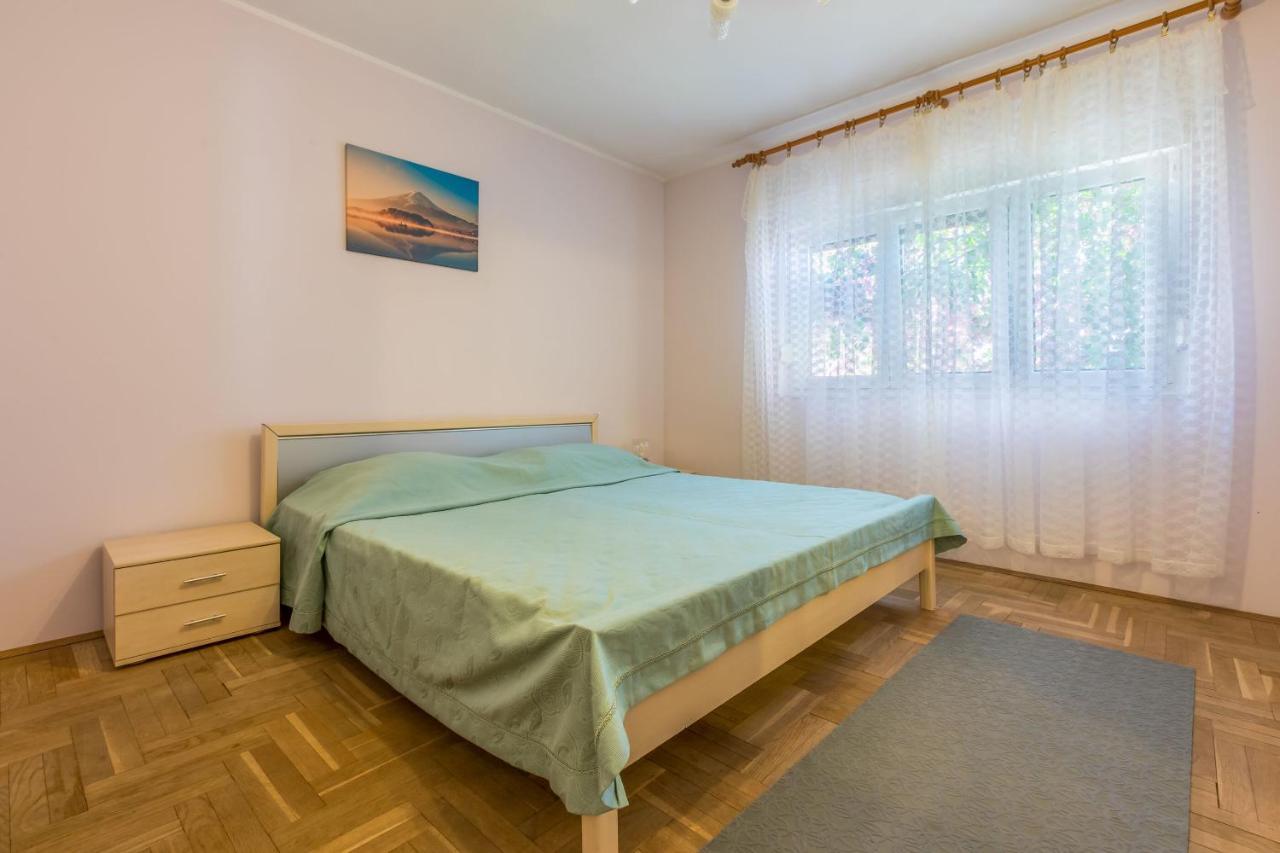 Apartment Eugen Цриквениця Екстер'єр фото