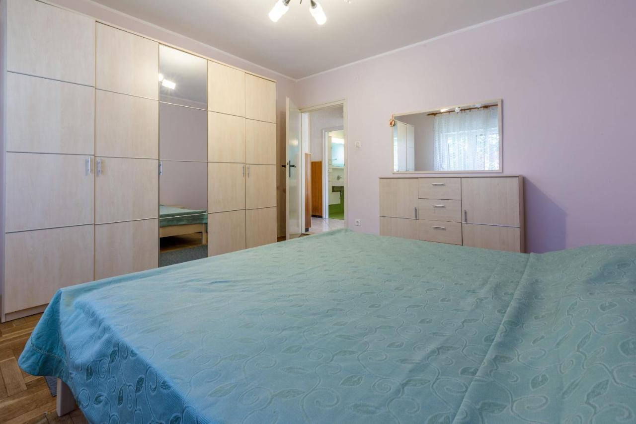 Apartment Eugen Цриквениця Екстер'єр фото